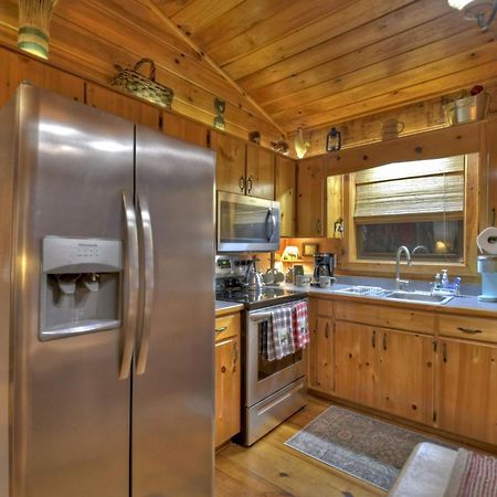 Hygge Haus Rustic Charm Cozy Beds And A Serene Location Ellijay Luaran gambar