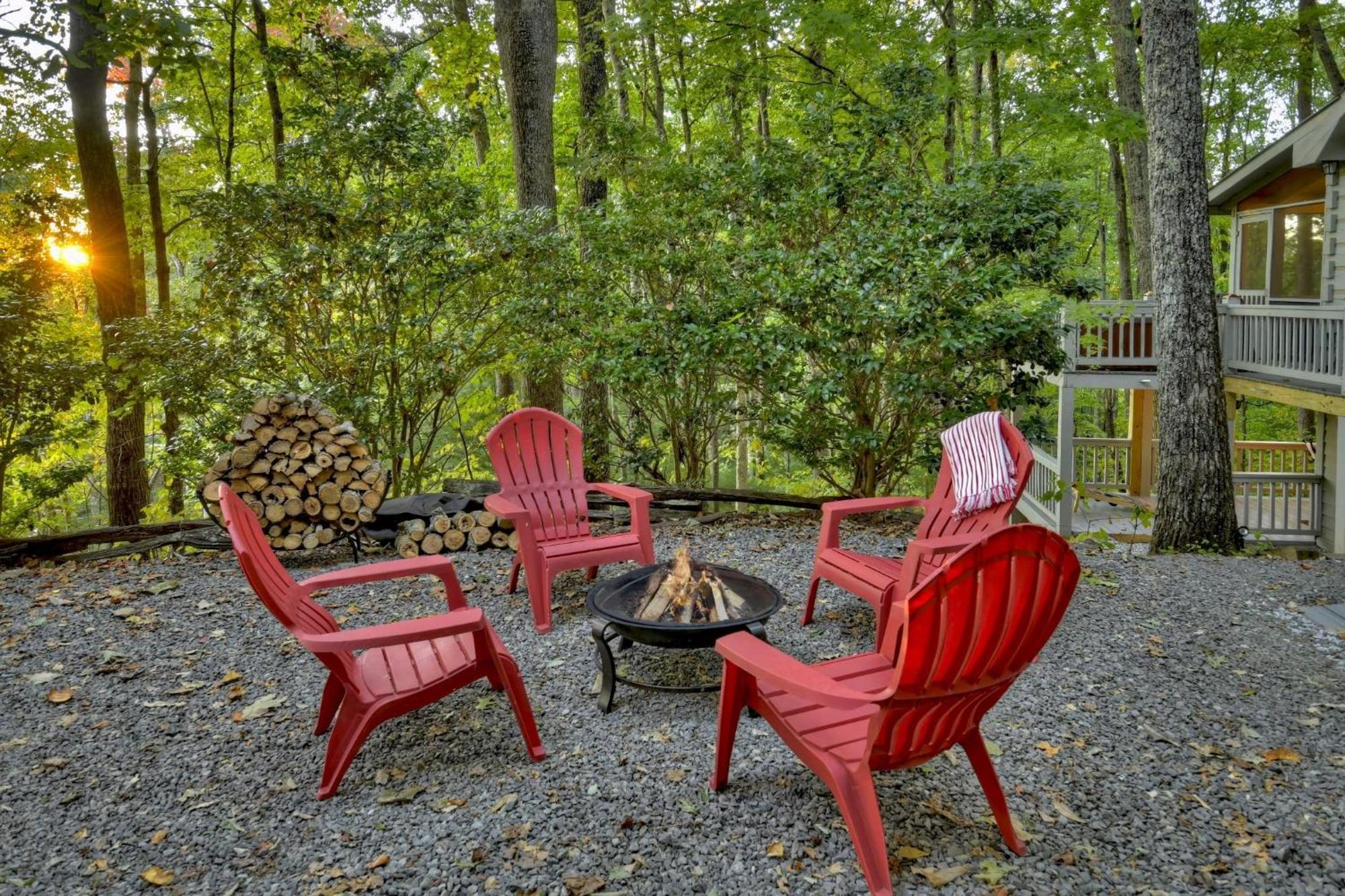 Hygge Haus Rustic Charm Cozy Beds And A Serene Location Ellijay Luaran gambar