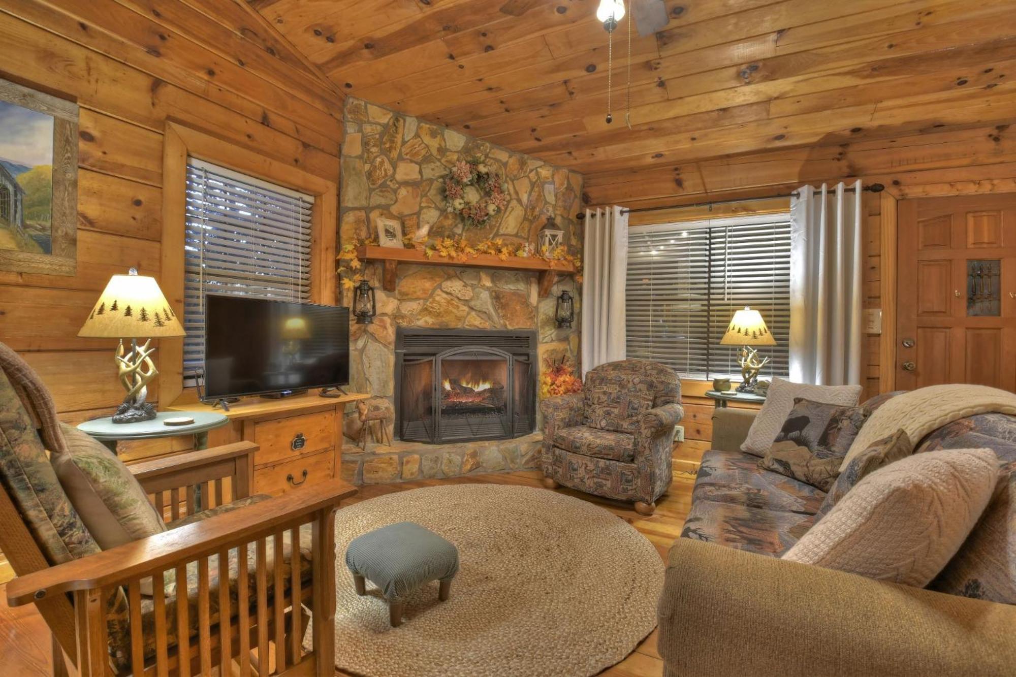 Hygge Haus Rustic Charm Cozy Beds And A Serene Location Ellijay Luaran gambar